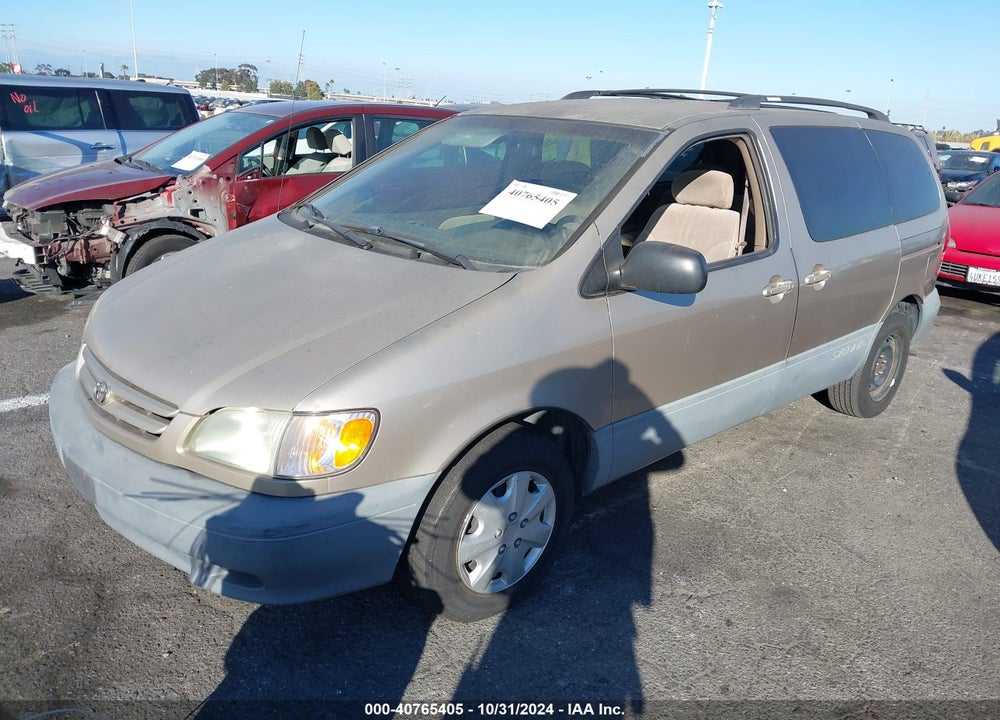 2002 TOYOTA SIENNA CE VIN: 4T3ZF19C42U458650