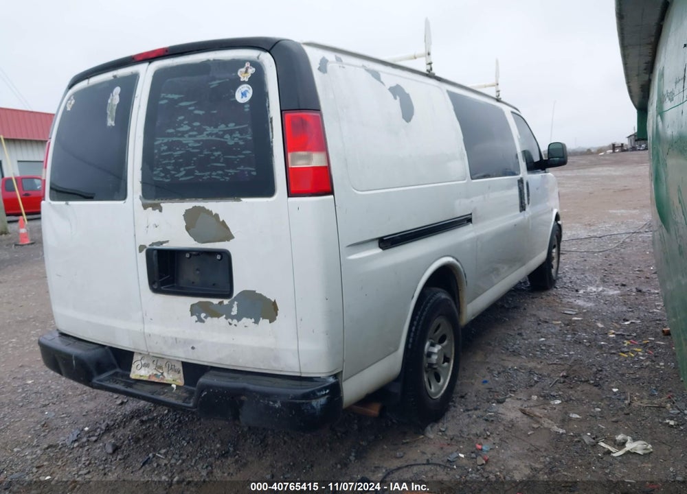 2010 CHEVROLET EXPRESS 1500 WORK VAN VIN: 1GCUGADX7A1106032