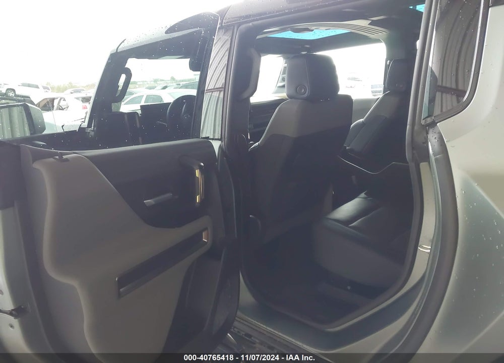 2024 GMC HUMMER EV SUV 3X VIN: 1GKB0RDCXRU100280