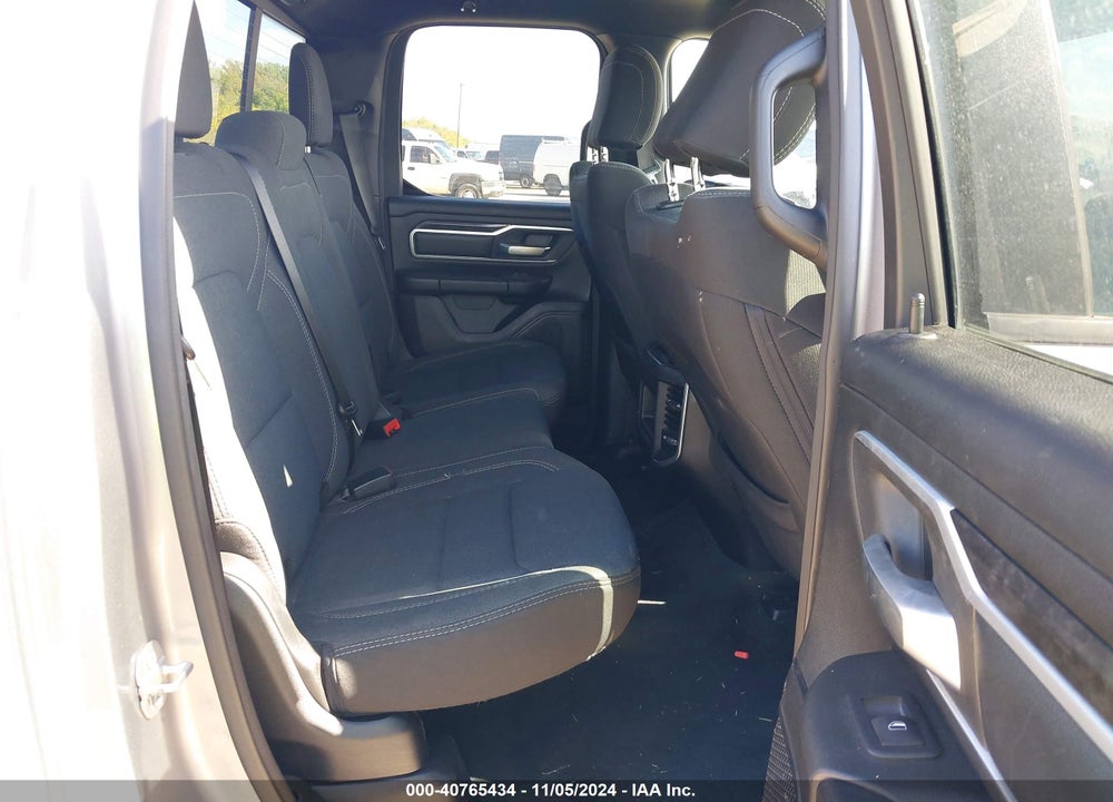 2022 RAM 1500 BIG HORN 4X2 6'4 BOX VIN: 1C6RREBG3NN173629