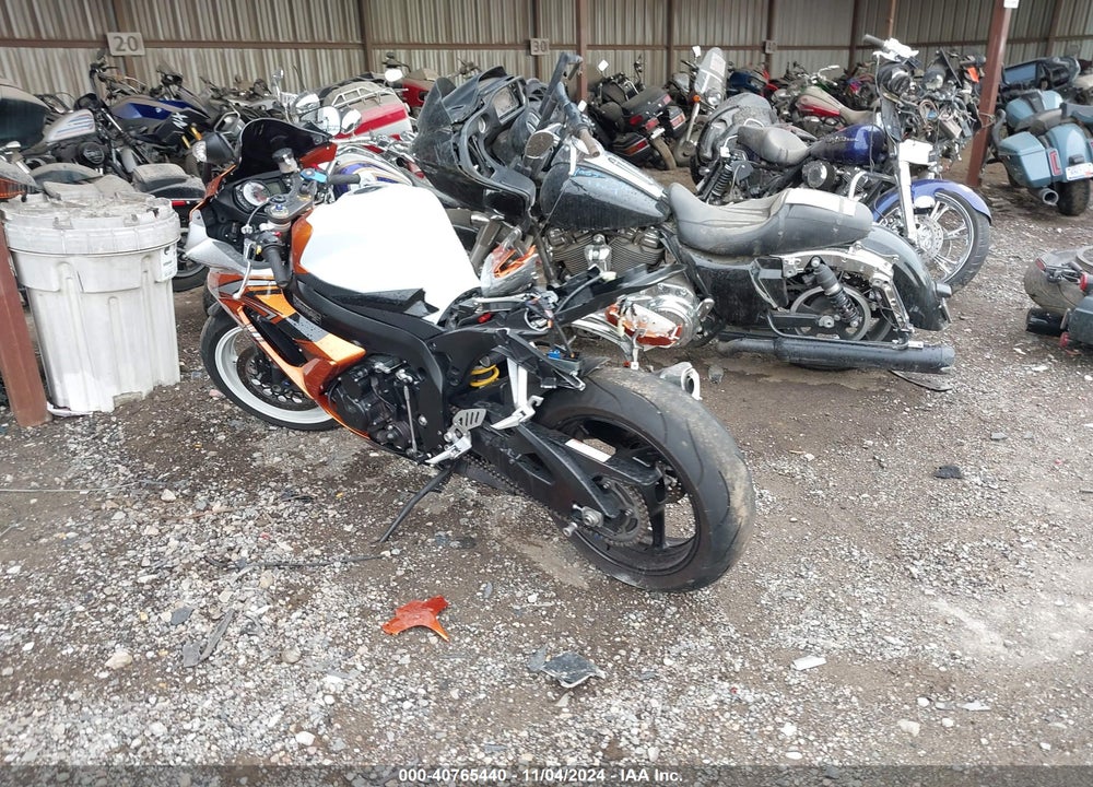 2008 SUZUKI GSX-R600 VIN: JS1GN7EA282111203