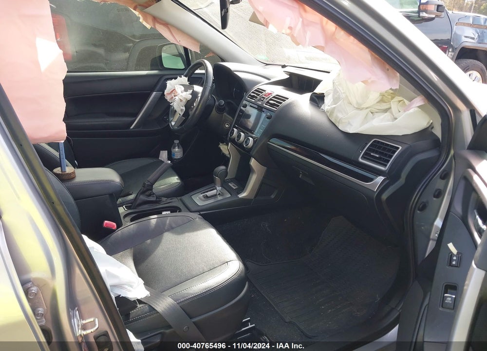 2017 SUBARU FORESTER 2.5I LIMITED VIN: JF2SJAJC8HH452927