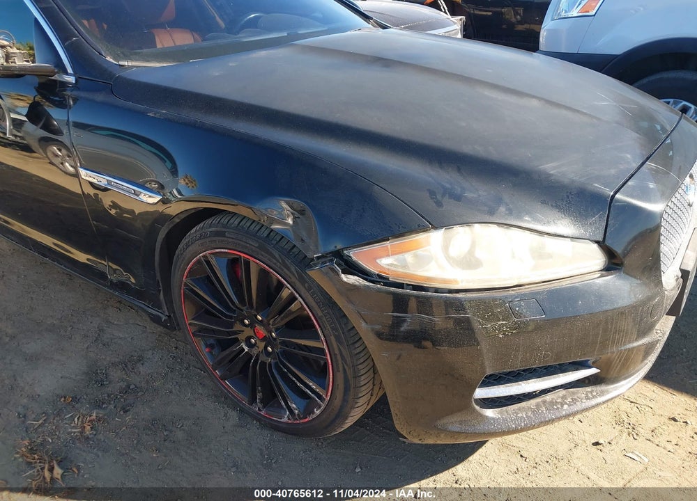 2010 JAGUAR XJ SUPER V8 VIN: SAJWA2GE7AMV00298