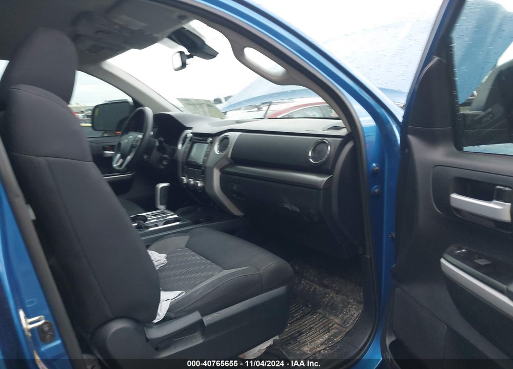 2018 TOYOTA TUNDRA SR5 4.6L V8 VIN: 5TFRM5F15JX133659