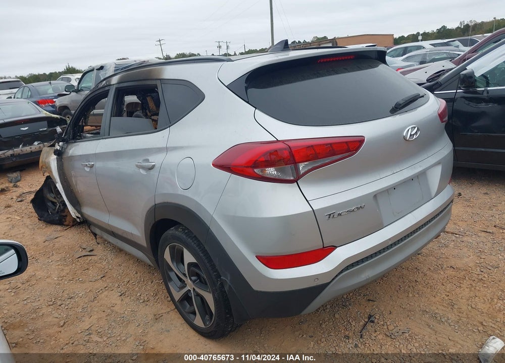 2018 HYUNDAI TUCSON VALUE VIN: KM8J33A2XJU756003