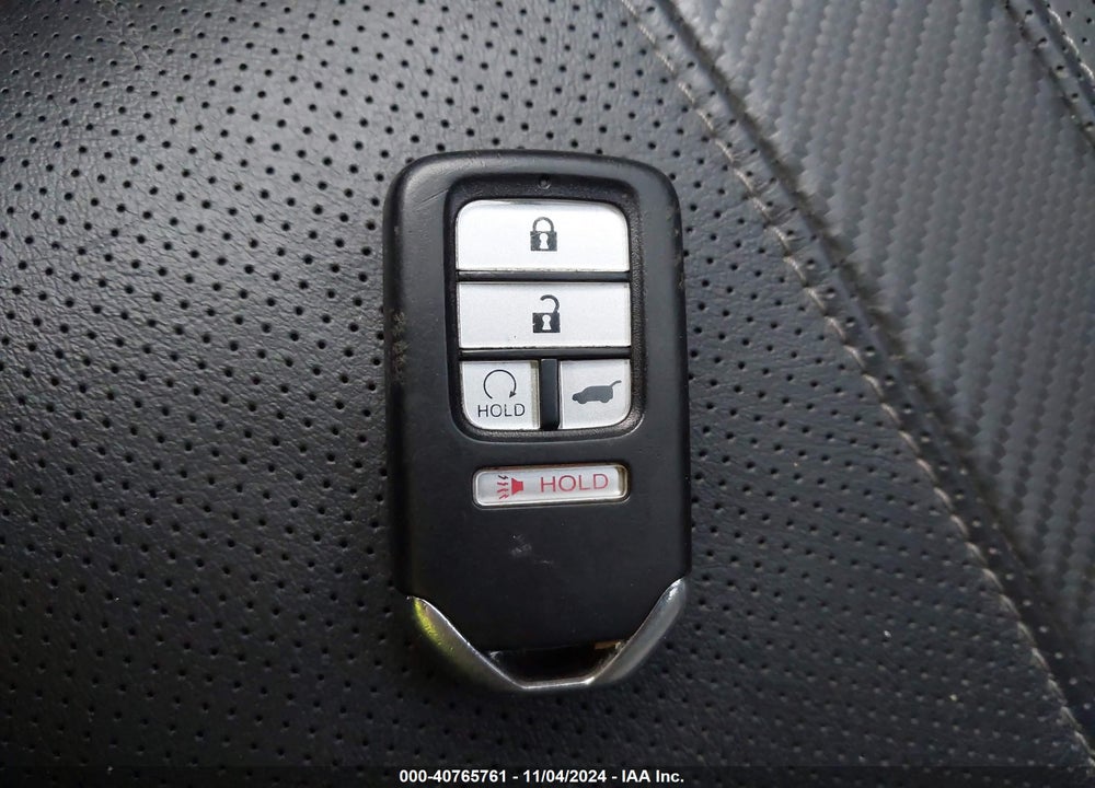 2019 HONDA CIVIC SPORT TOURING VIN: SHHFK7H96KU403726