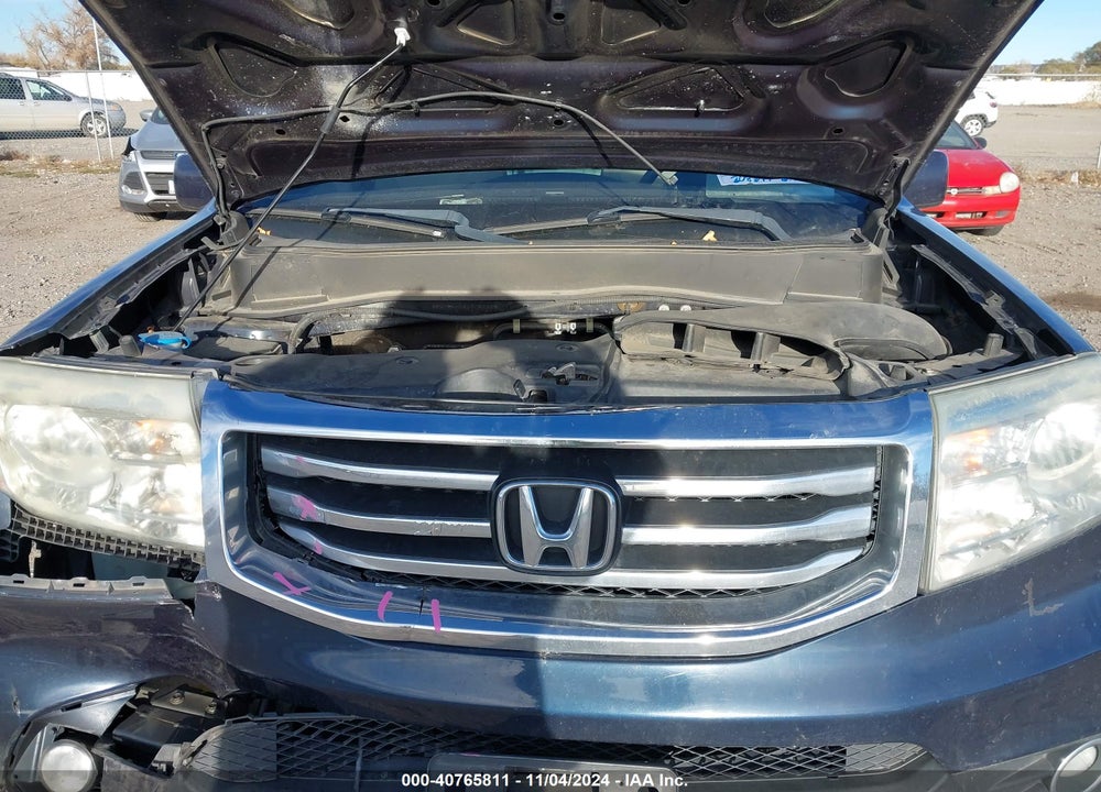 2012 HONDA PILOT VIN: 5FNYF4H48CB059366