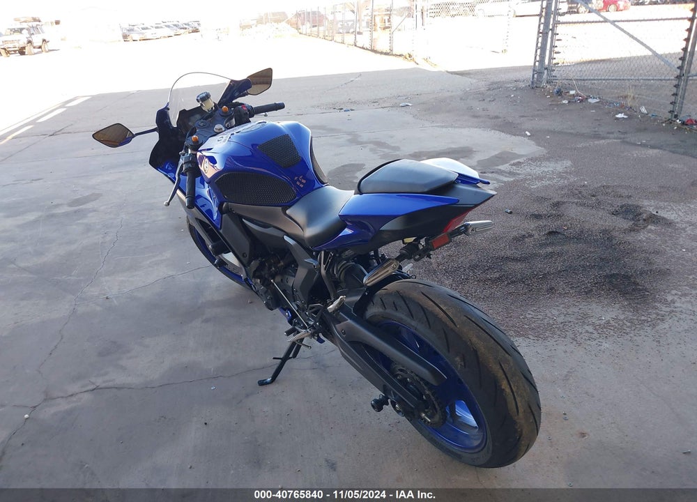 2023 YAMAHA YZFR7 VIN: JYARM38E8PA005914