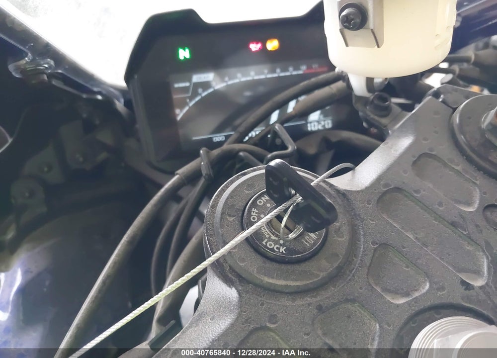 2023 YAMAHA YZFR7 VIN: JYARM38E8PA005914