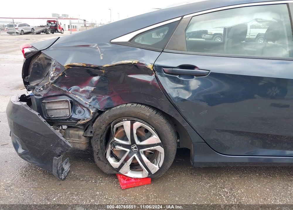 2016 HONDA CIVIC VIN: 19XFC2F51GE051055
