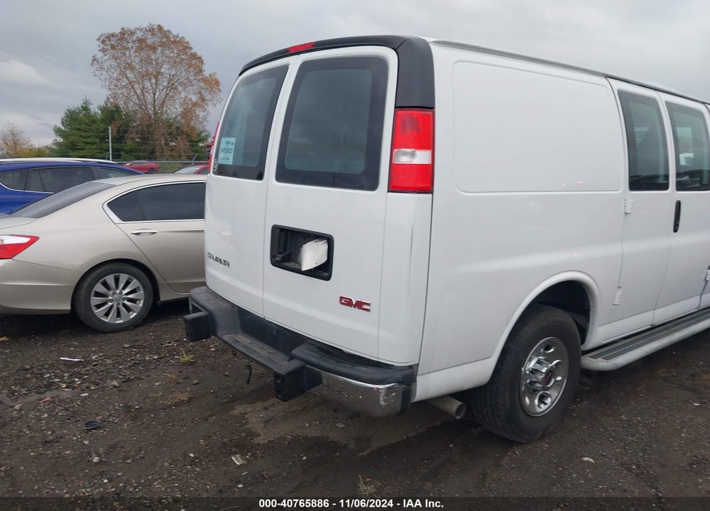 2022 GMC SAVANA CARGO RWD 2500 REGULAR WHEELBASE WORK VAN VIN: 1GTW7AF76N1205808