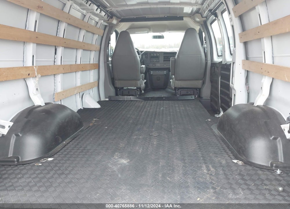 2022 GMC SAVANA CARGO RWD 2500 REGULAR WHEELBASE WORK VAN VIN: 1GTW7AF76N1205808