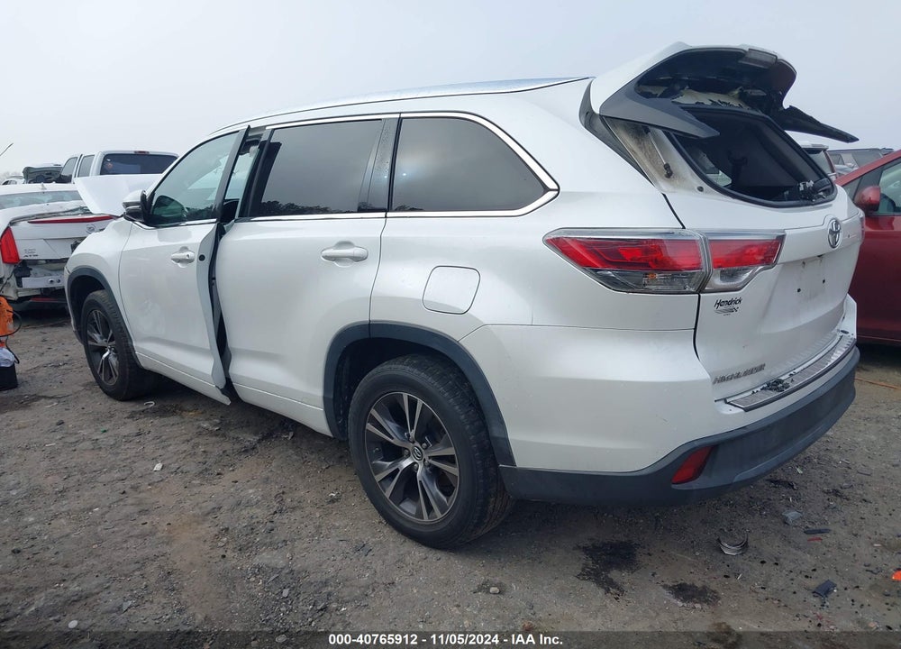 2016 TOYOTA HIGHLANDER XLE V6 VIN: 5TDKKRFH6GS162582