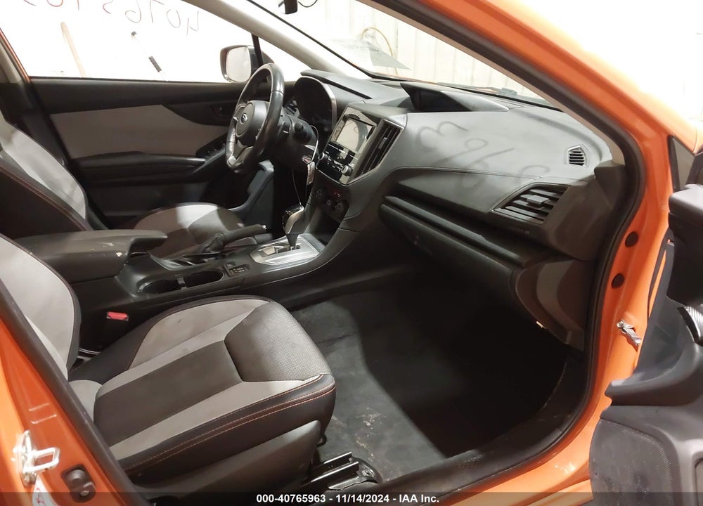2018 SUBARU CROSSTREK 2.0I PREMIUM VIN: JF2GTADC8J8219941