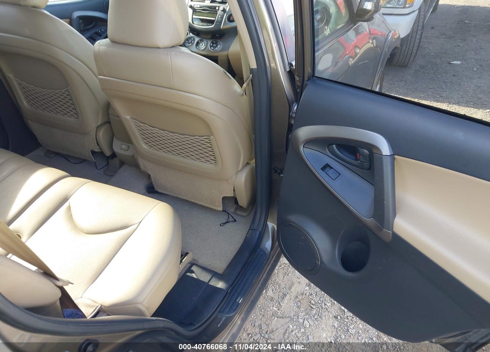 2010 TOYOTA RAV4 LIMITED VIN: JTMDK4DV2A5088238