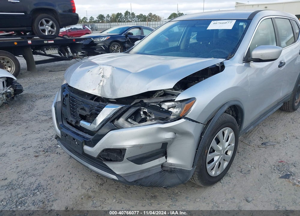 2017 NISSAN ROGUE S VIN: KNMAT2MV6HP506982