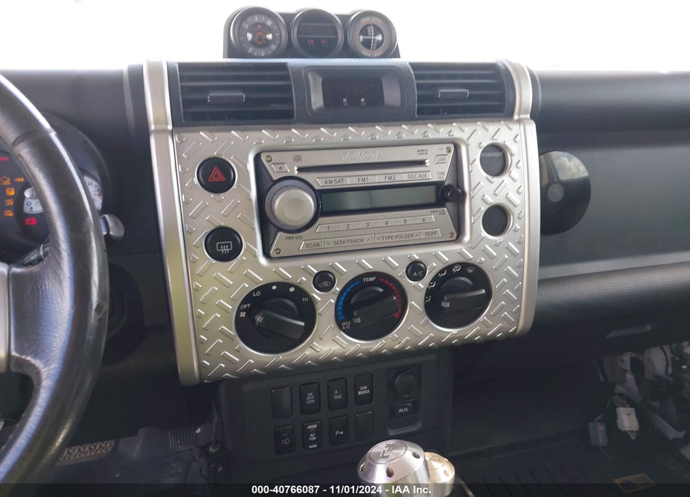 2008 TOYOTA FJ CRUISER VIN: JTEBU11F08K032531