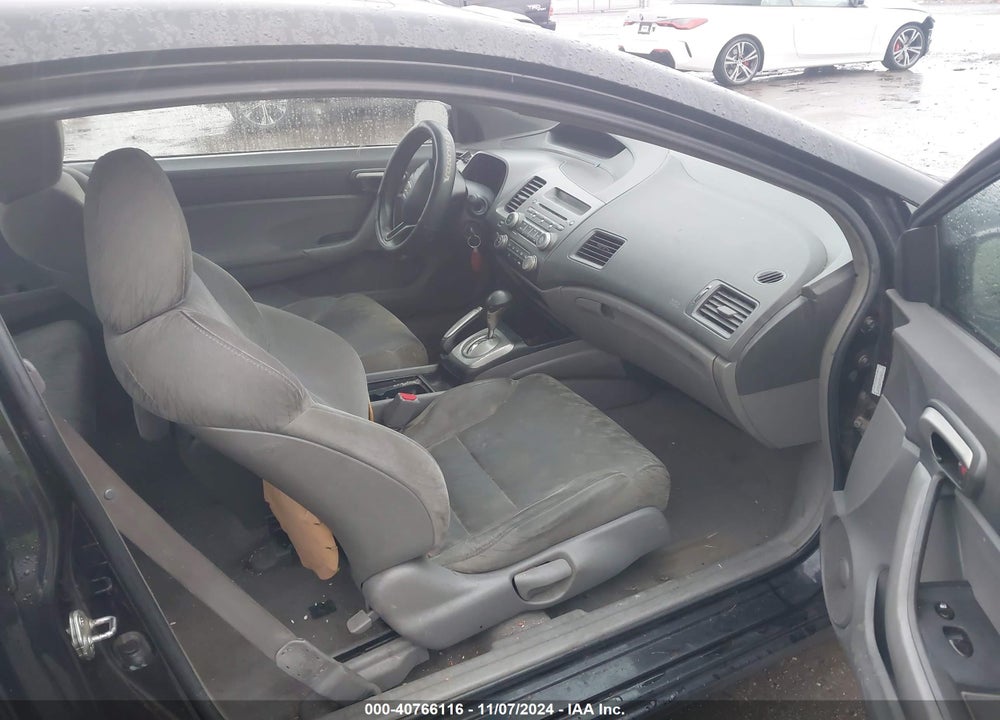 2008 HONDA CIVIC LX VIN: 2HGFG12688H581107