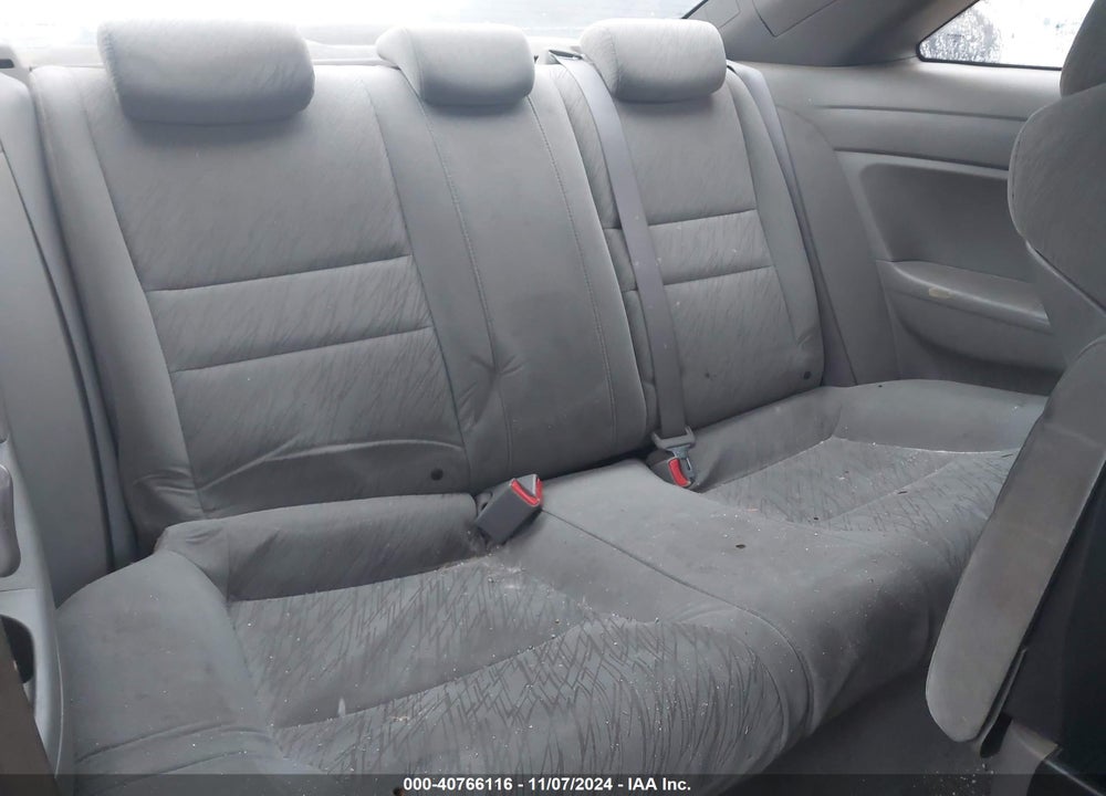 2008 HONDA CIVIC LX VIN: 2HGFG12688H581107