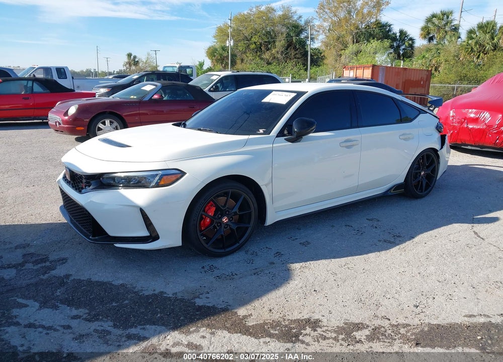 2024 HONDA CIVIC TYPE-R VIN: JHMFL5G40RX004575