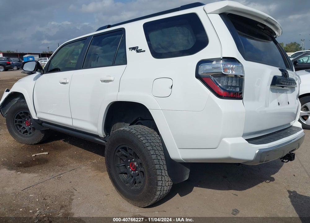 2024 TOYOTA 4RUNNER VIN: JTERU5JR0R6269708