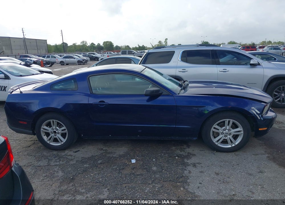 2011 FORD MUSTANG V6 VIN: 1ZVBP8AM5B5145221