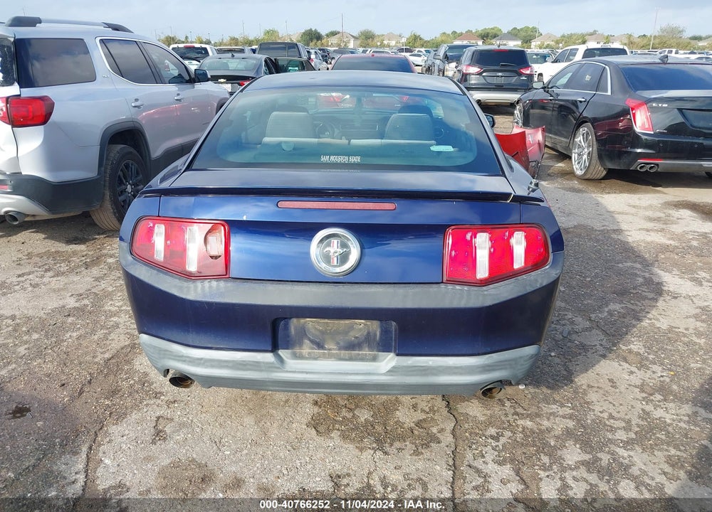 2011 FORD MUSTANG V6 VIN: 1ZVBP8AM5B5145221