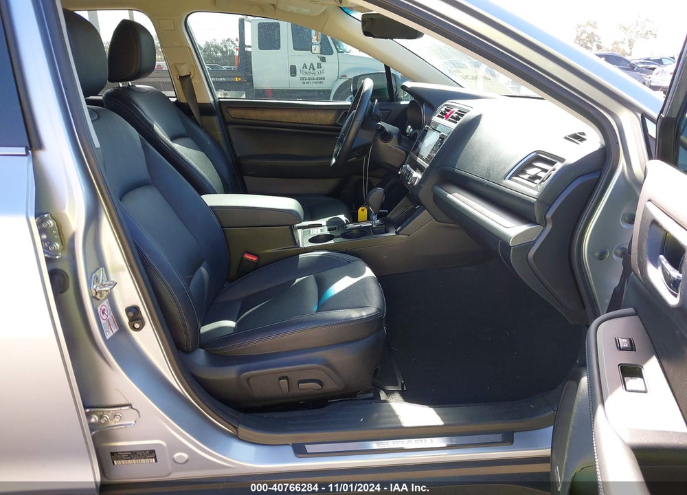 2017 SUBARU OUTBACK 2.5I LIMITED VIN: 4S4BSANC0H3350648