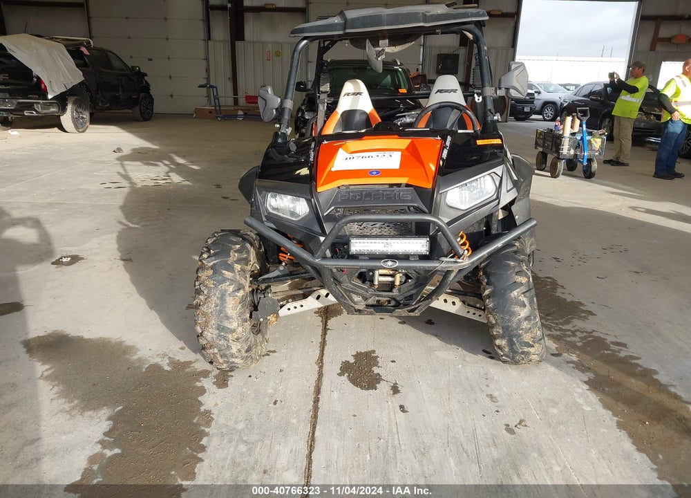 2011 POLARIS RANGER RZR 800S VIN: 4XAVE76A2BB075555