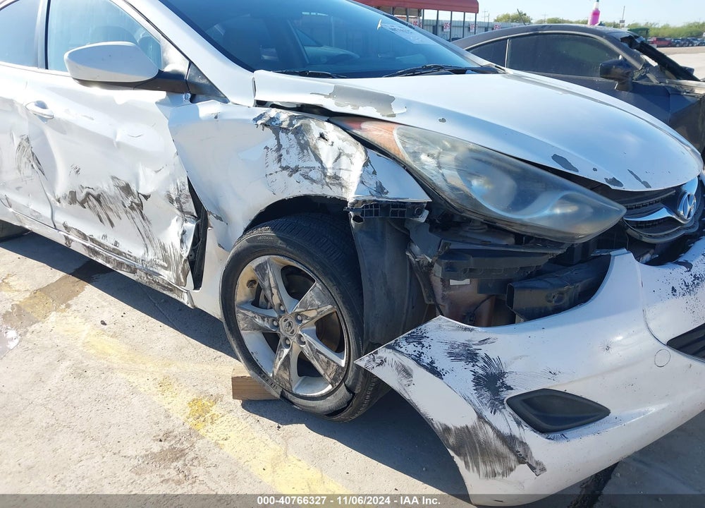 2011 HYUNDAI ELANTRA GLS VIN: 5NPDH4AE7BH013197