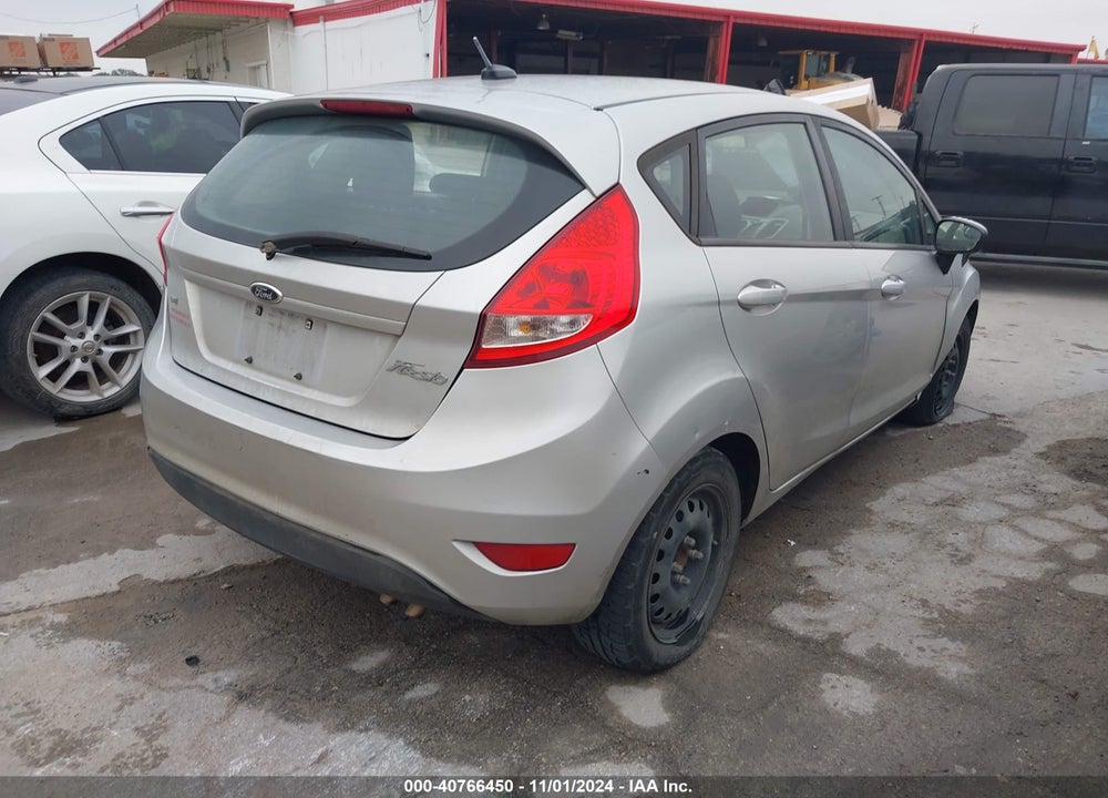 2013 FORD FIESTA SE VIN: 3FADP4EJ4DM117031
