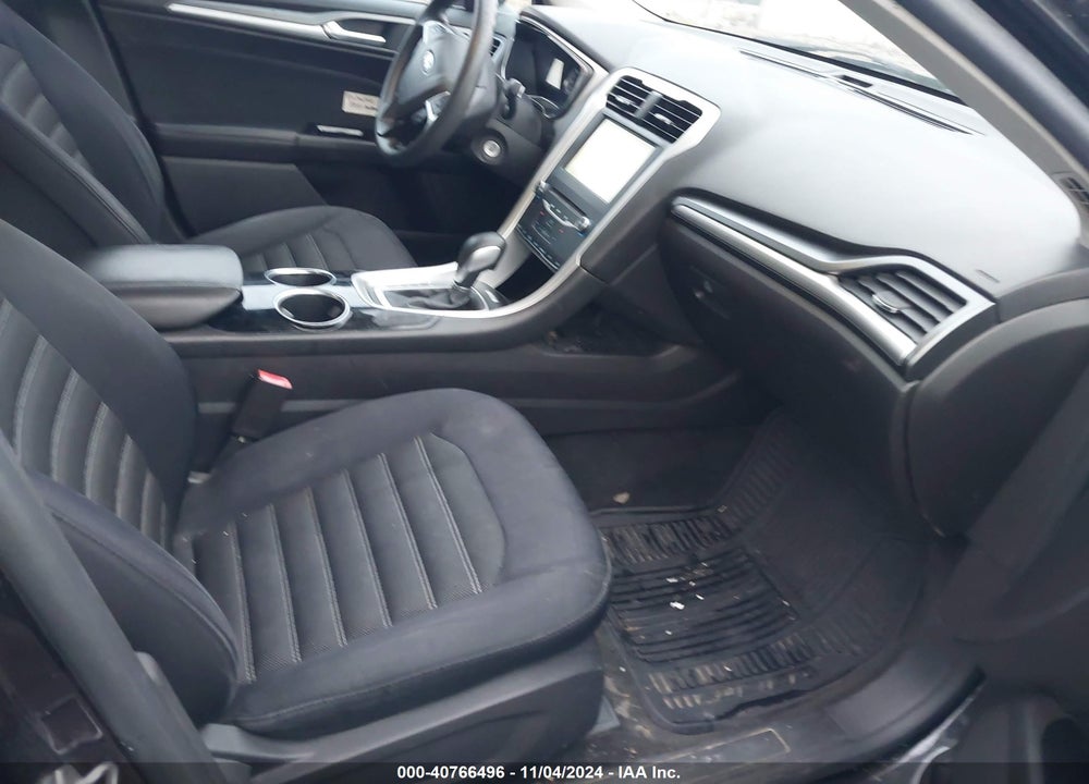2013 FORD FUSION SE VIN: 3FA6P0HR6DR370115