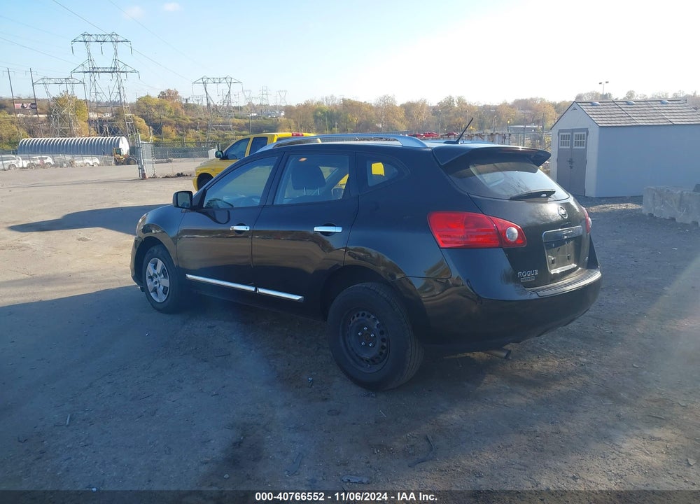 2015 NISSAN ROGUE SELECT S VIN: JN8AS5MV8FW252588