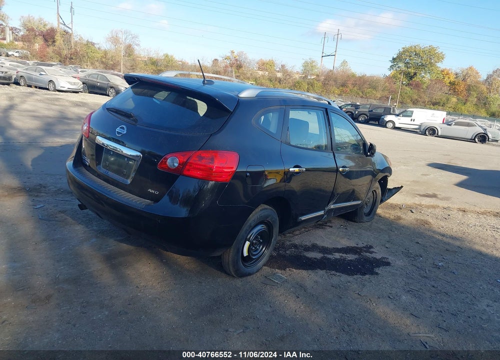 2015 NISSAN ROGUE SELECT S VIN: JN8AS5MV8FW252588