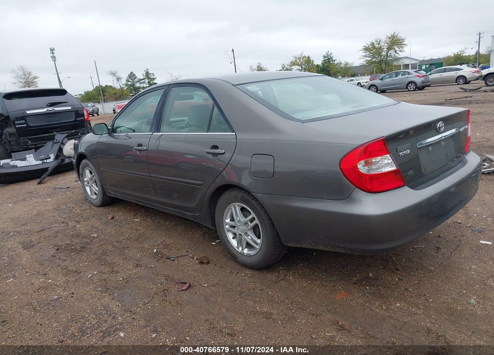 2003 TOYOTA CAMRY LE VIN: 4T1BE32K33U696677