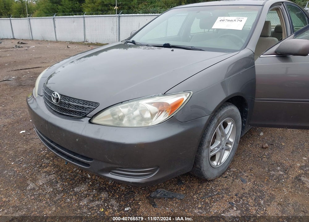 2003 TOYOTA CAMRY LE VIN: 4T1BE32K33U696677