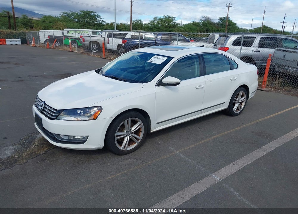 2012 VOLKSWAGEN PASSAT 2.0L TDI SE VIN: 1VWBN7A35CC105855