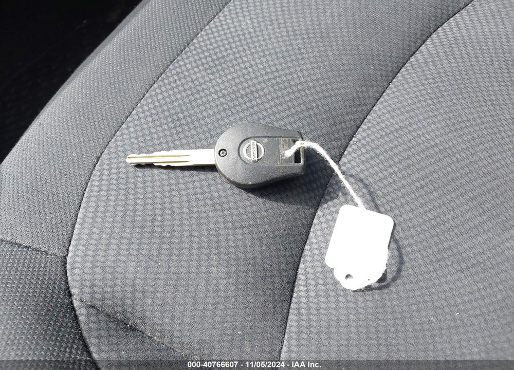 2015 NISSAN ROGUE SELECT S VIN: JN8AS5MT6FW151368