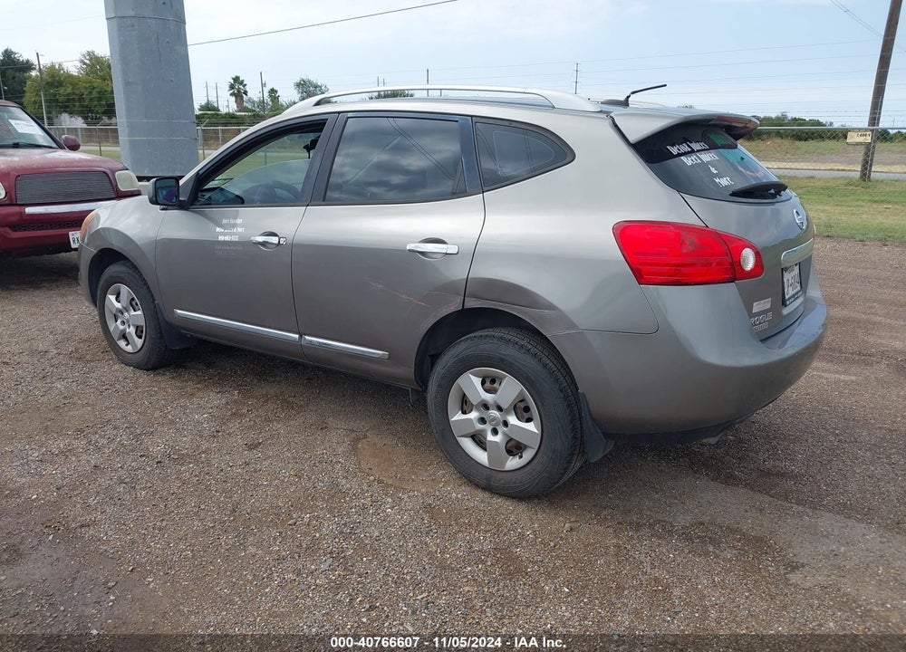 2015 NISSAN ROGUE SELECT S VIN: JN8AS5MT6FW151368