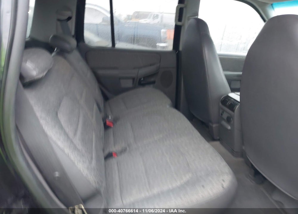 2002 FORD EXPLORER XLS VIN: 1FMZU72E12UC13477