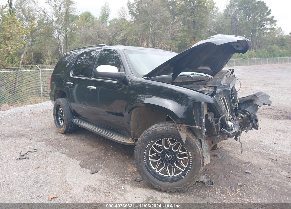 2010 CHEVROLET TAHOE LTZ VIN: 1GNUKCE02AR284516