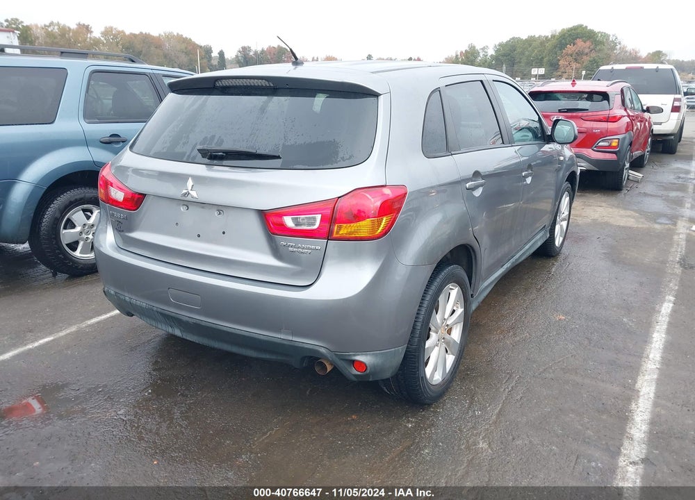 2013 MITSUBISHI OUTLANDER SPORT ES VIN: 4A4AP3AU4DE013600