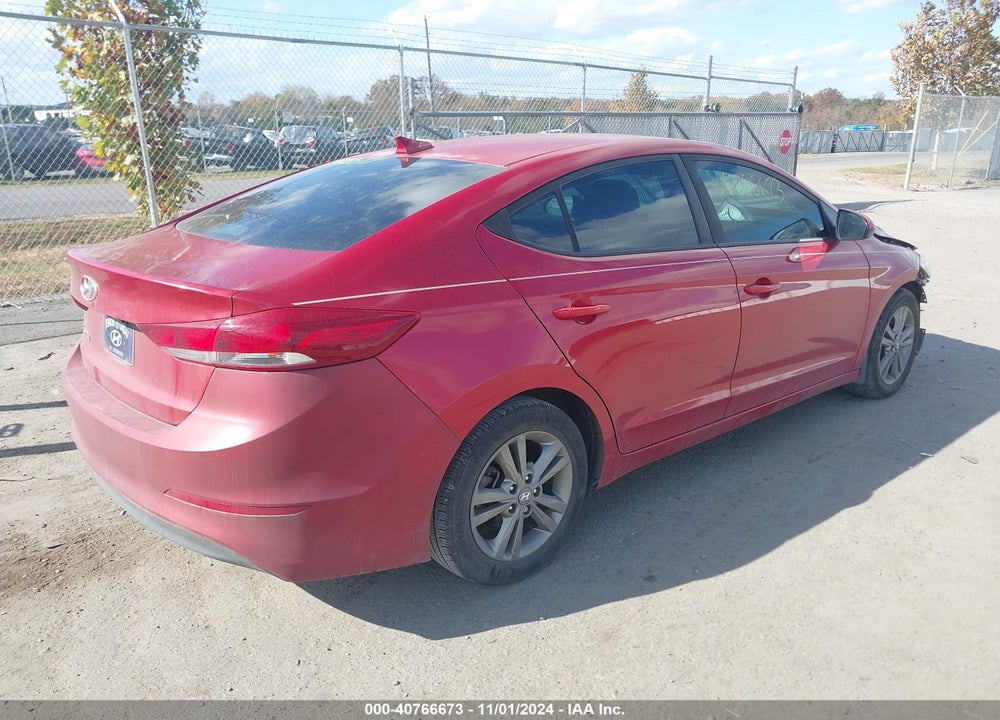 2018 HYUNDAI ELANTRA SEL VIN: 5NPD84LF8JH275539