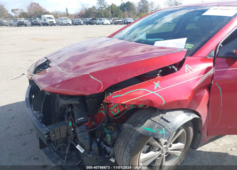 2018 HYUNDAI ELANTRA SEL VIN: 5NPD84LF8JH275539