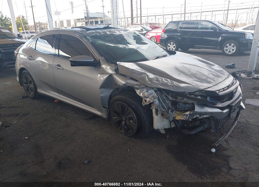 2019 HONDA CIVIC EX-L VIN: SHHFK7H81KU402801
