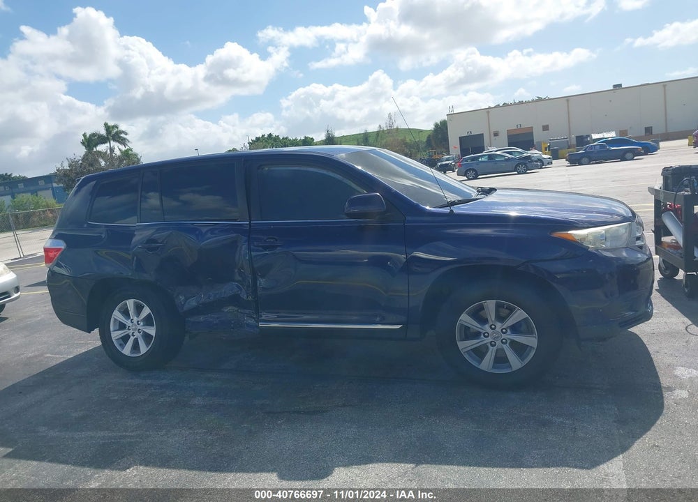 2012 TOYOTA HIGHLANDER VIN: 5TDZA3EH8CS029221