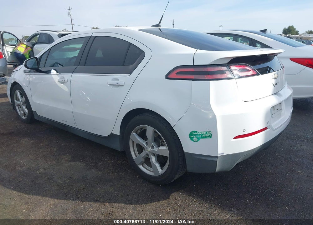 2013 CHEVROLET VOLT VIN: 1G1RE6E43DU103069