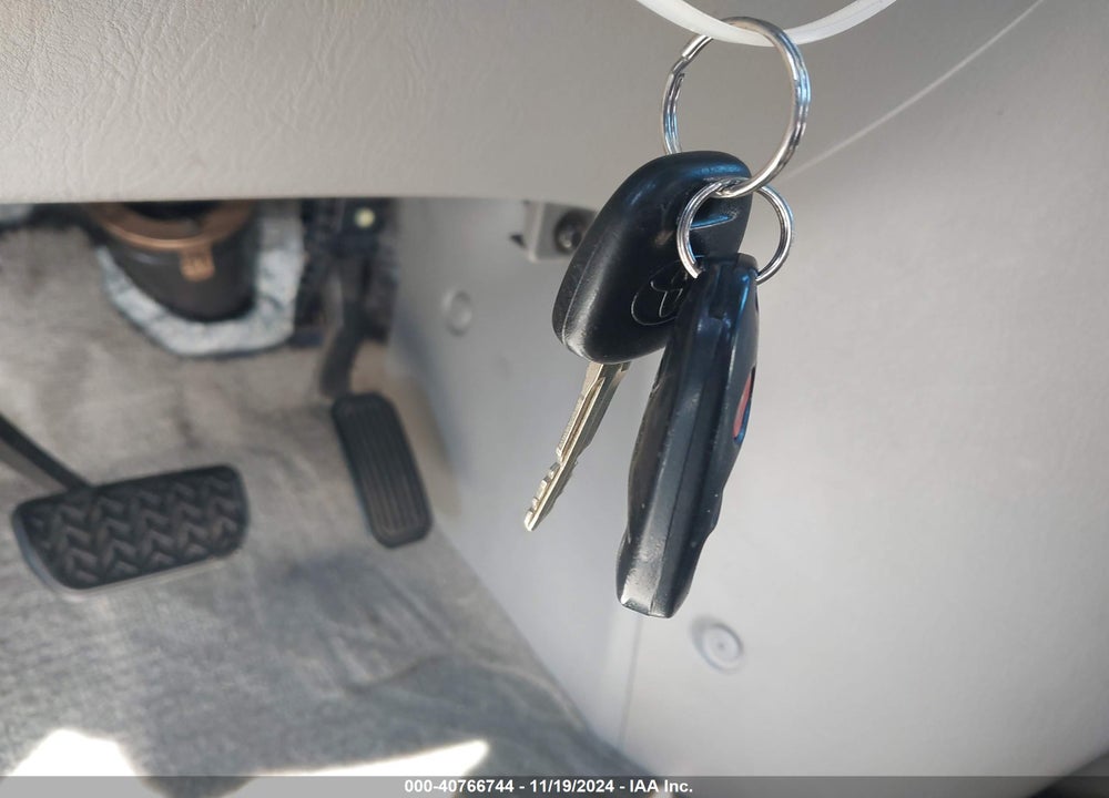 2006 TOYOTA SIENNA LE VIN: 5TDZA23C86S508129