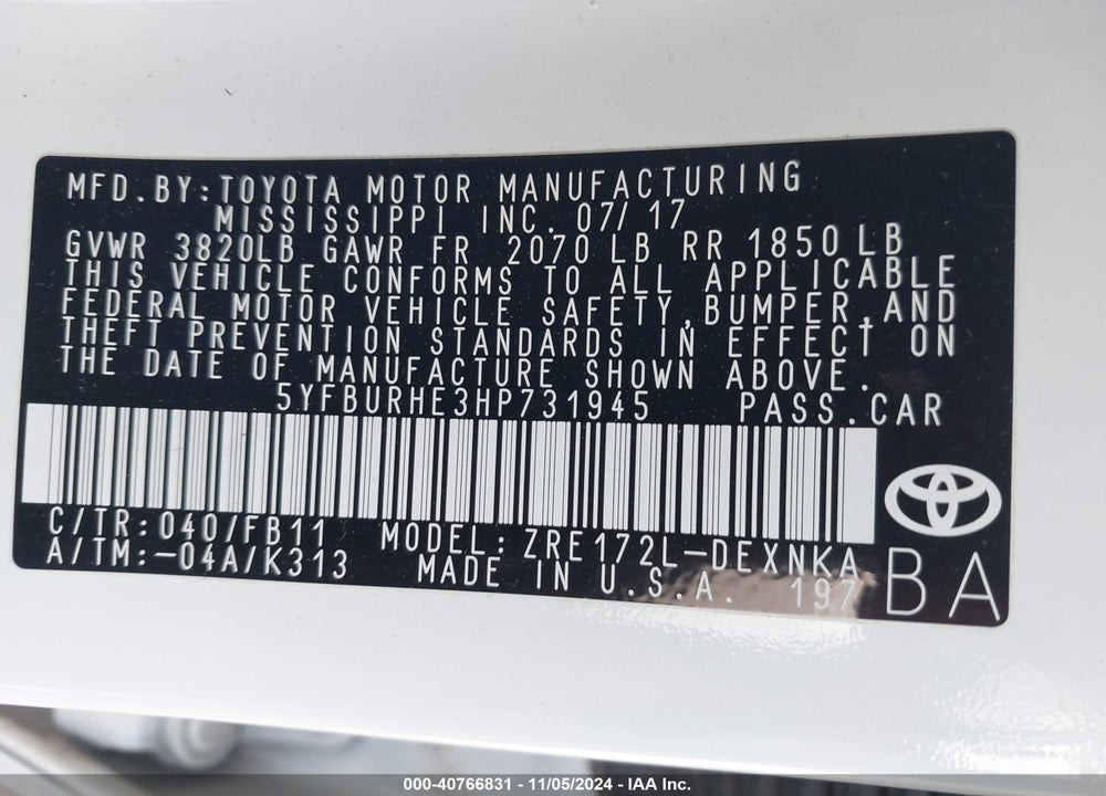 2017 TOYOTA COROLLA LE VIN: 5YFBURHE3HP731945