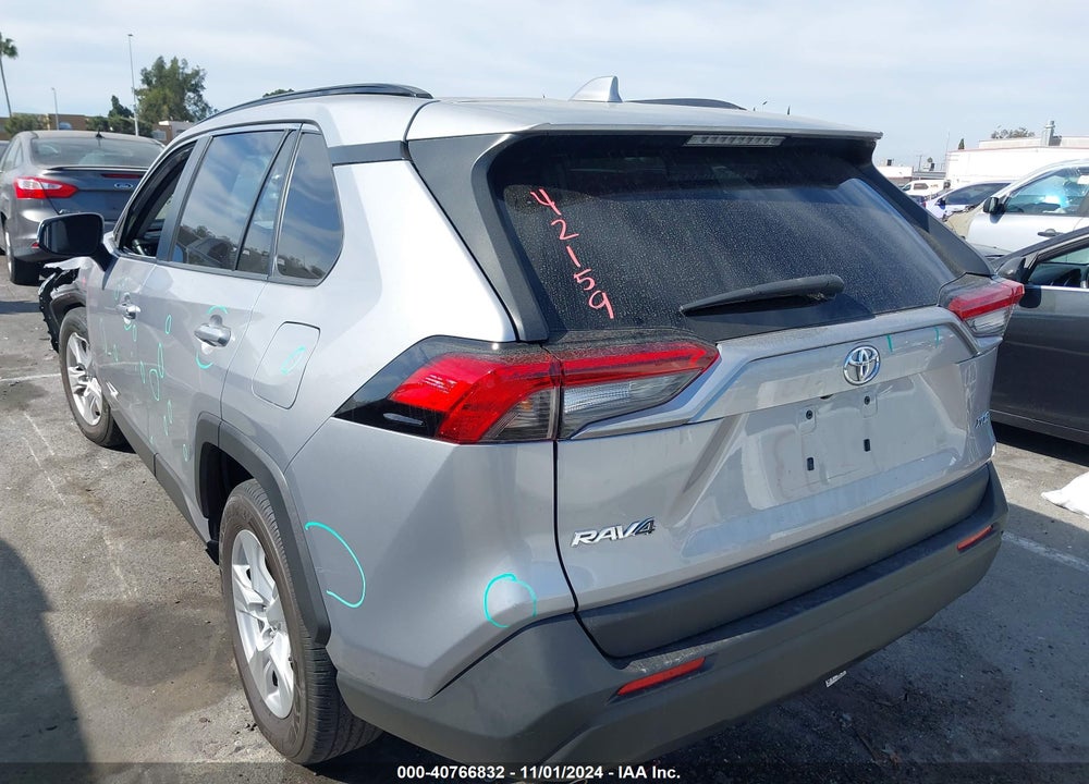 2021 TOYOTA RAV4 VIN: JTMW1RFV0MD079392